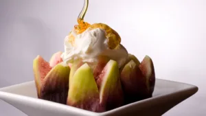 Fig and Mascarpone Ripple: A Luxurious Dessert Blend 1 Fig and Mascarpone Ripple