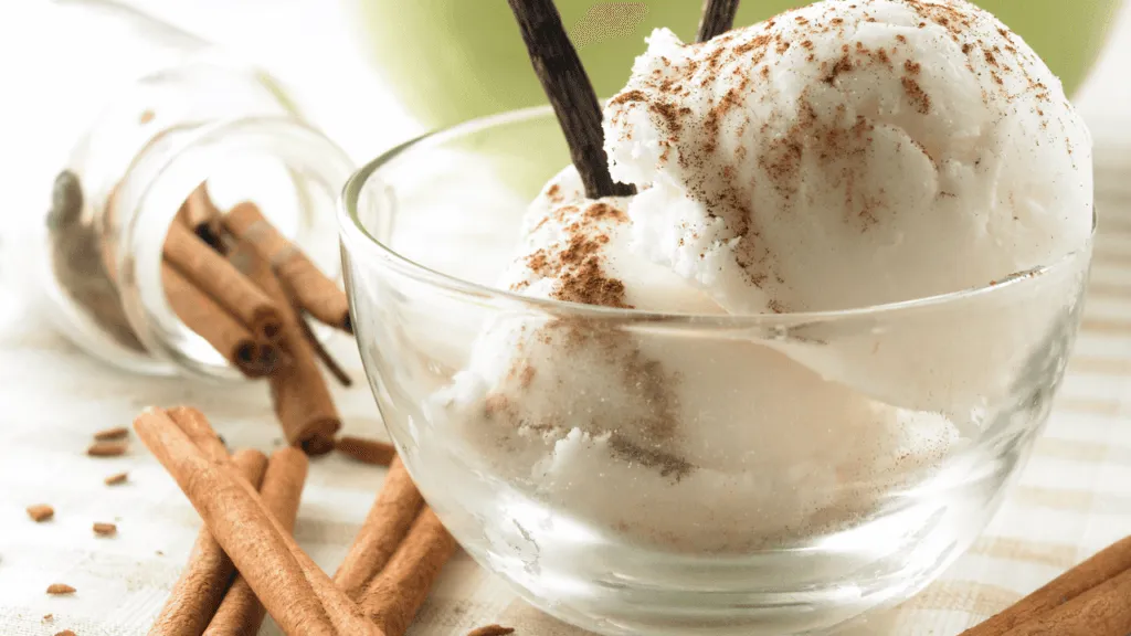 creative mix-ins for cinnamon dessert Tips and Variations to Enhance Your Ice Cream with Cinnamon (Recipe Method)