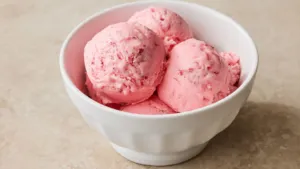 How to Make Strawberry Ice Cream in Ice Cream Maker
