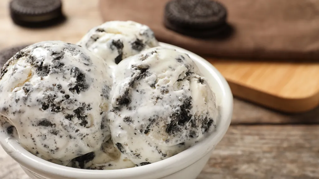 Cookies and Cream Ice Cream: The Ultimate Treat 2 Cookies and Cream Ice Cream
