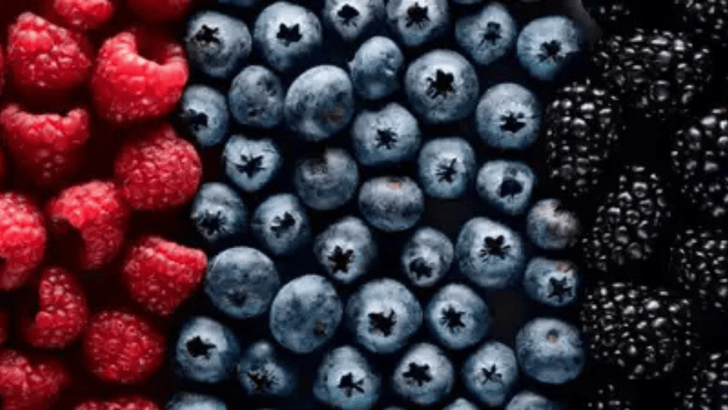 antioxidant boost from berries