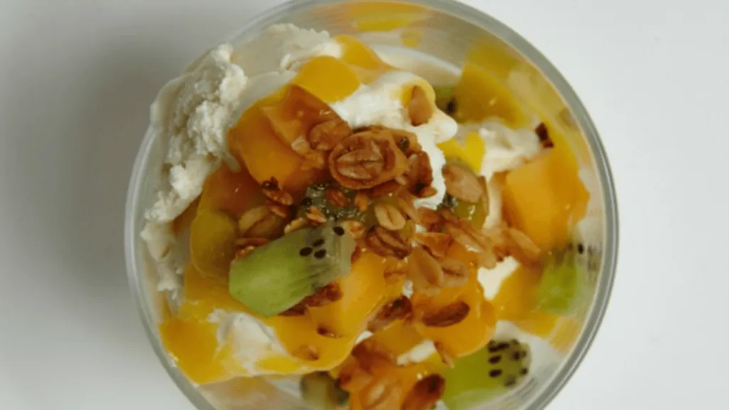 tropical frozen yogurt