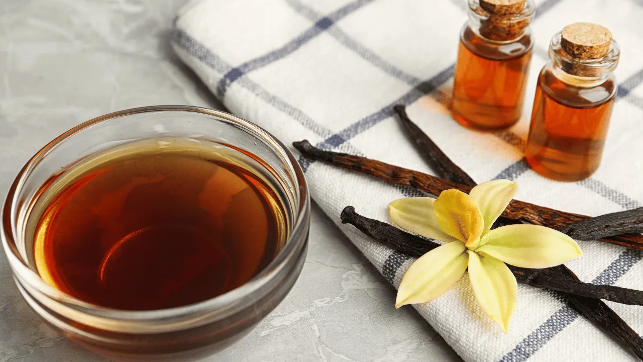 Vanilla Bean Simple Syrup 