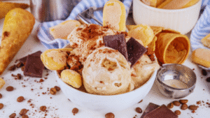 Old Fashioned Ice Cream Churn