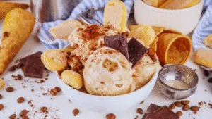 Old Fashioned Ice Cream Churn